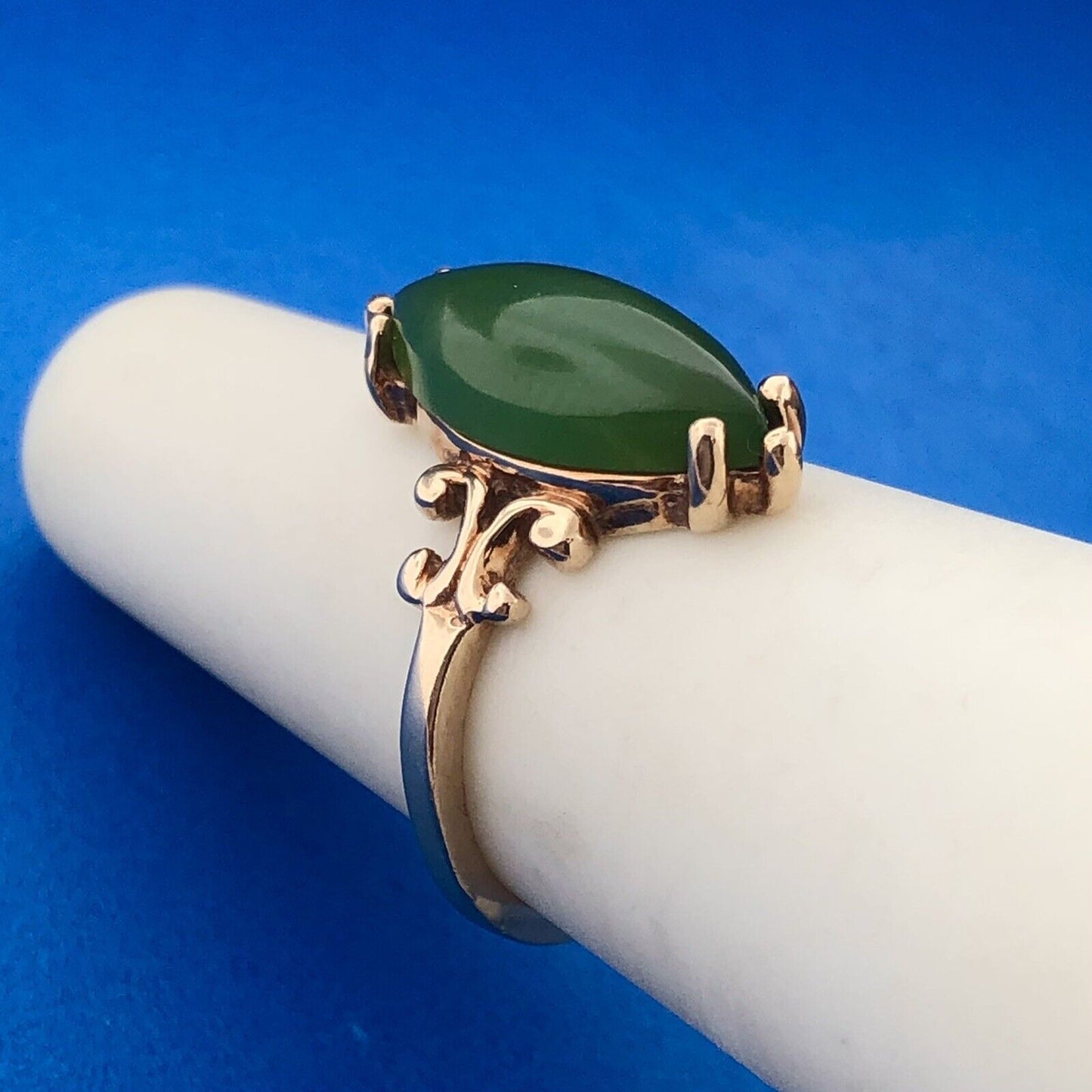 Retro Designer 14K Yellow Gold Solitaire Marquise Jade Jadeite Cabochon Ring