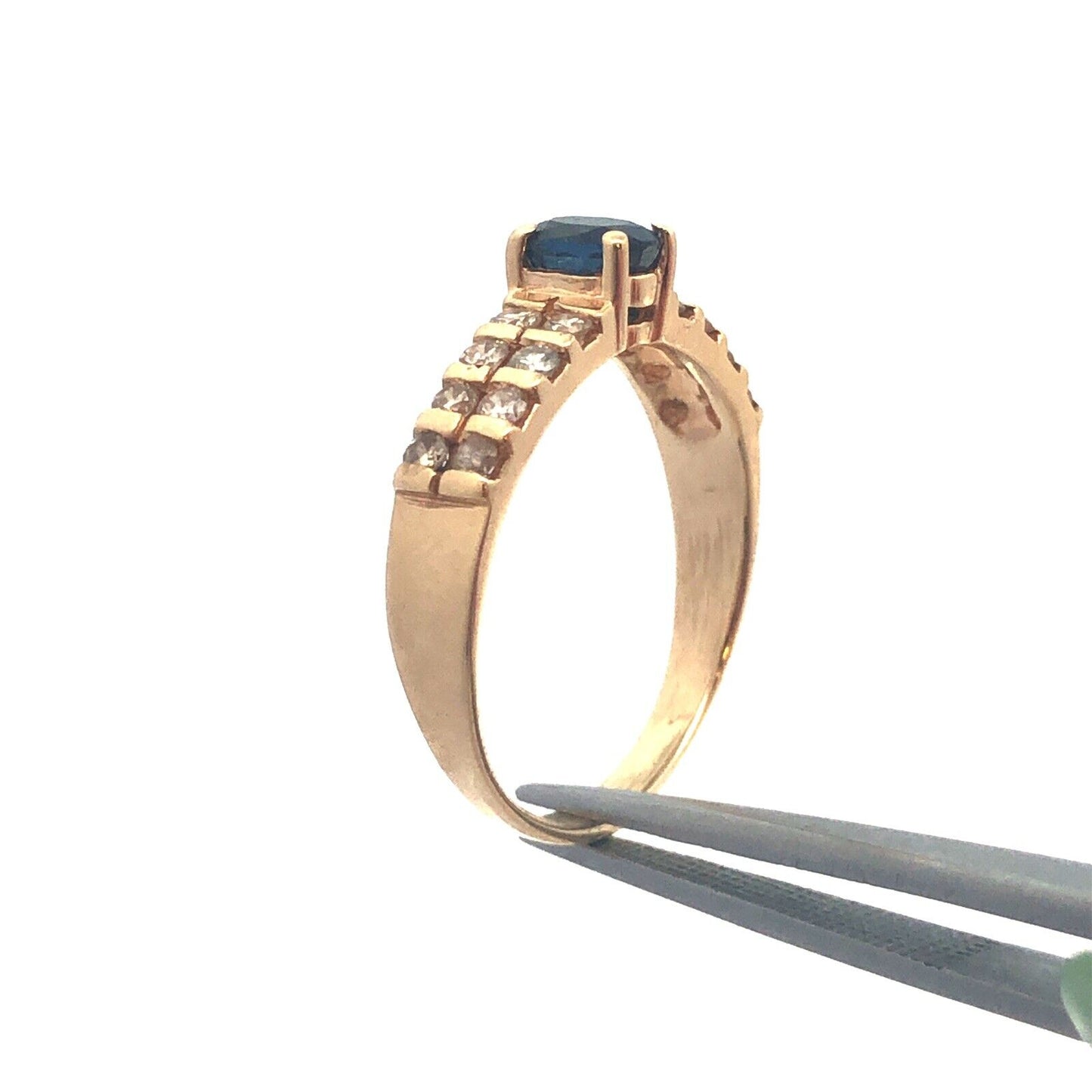 Vintage 14K Yellow Gold Oval Sapphire Diamond Accent Anniversary Ring