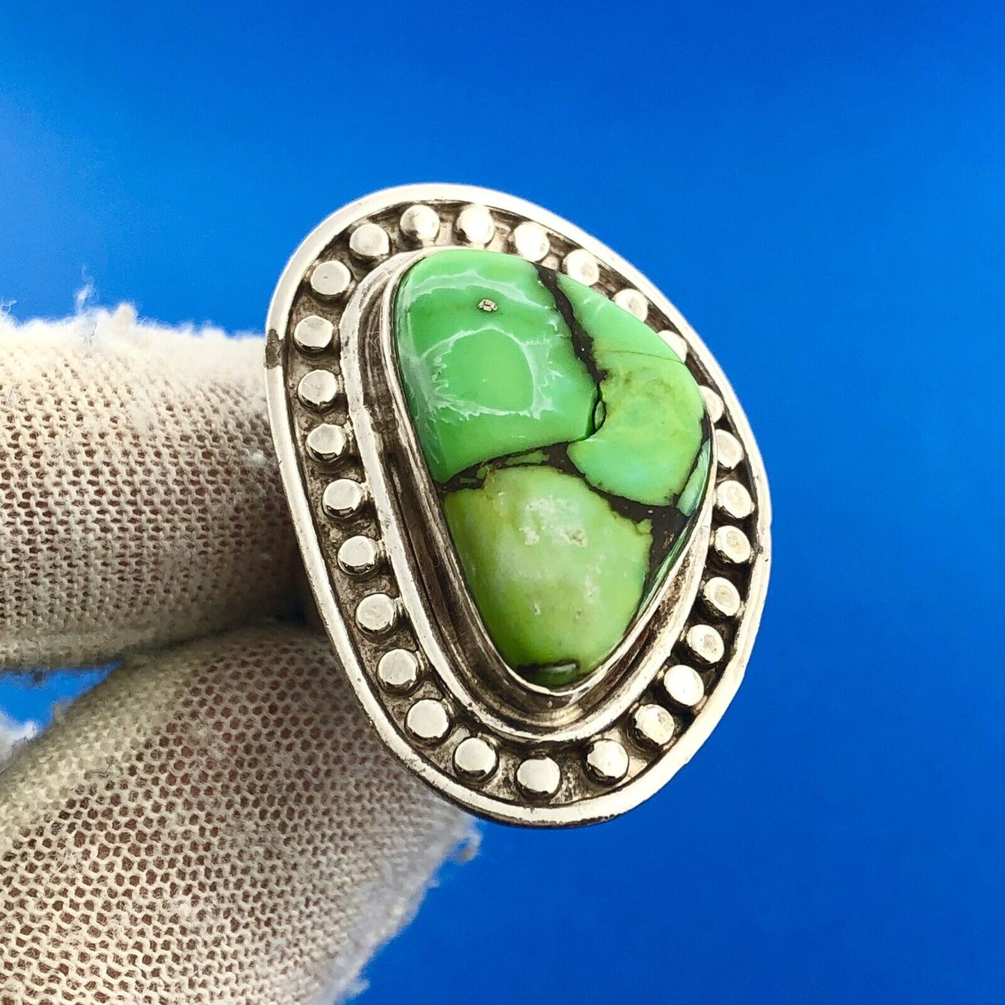 Lovely Sterling Silver 925 Triangular Cabochon Green Turquoise Ring Size 7.75