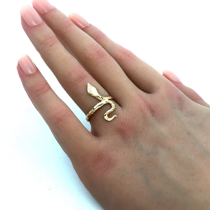 Designer 10K Yellow Gold Diamond Cut Rattler Textured Snake Ring