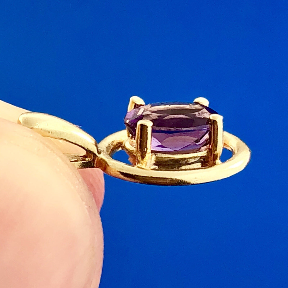 Modernist 14K Yellow Gold Oval Amethyst February Anniversary Pendant