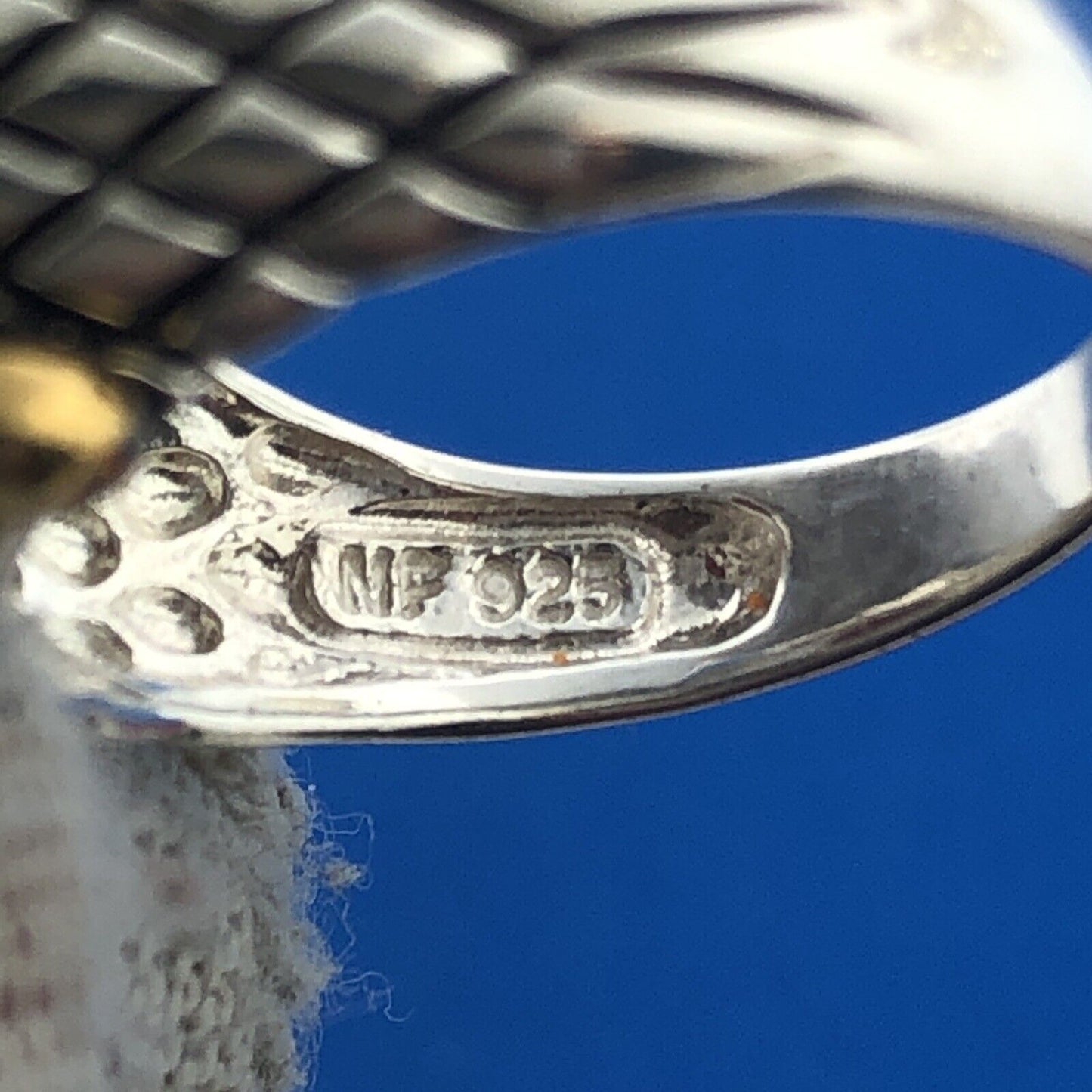 NF Sterling Silver 925 Gold Vermeil Red Carnelian Snakeskin Design Cocktail Ring