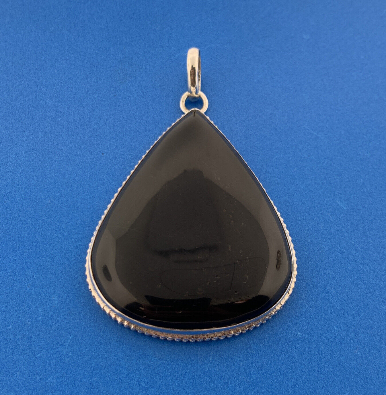 Stunning Sterling Silver 925 Cabochon Wide Onyx Teardrop Dangle Pendant