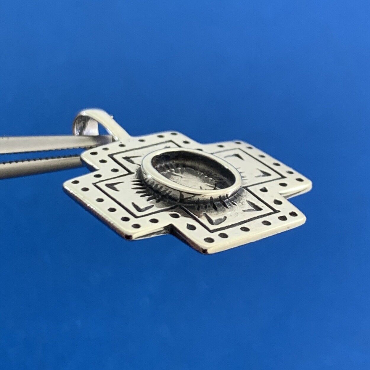 Designer Clyde Duneier CDI 925 Sterling Silver Signed Concho Cross Pendant