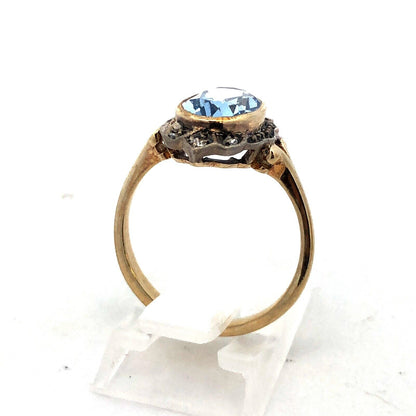 Vintage 925 Sterling Silver Gold Vermeil Oval Blue Cubic Zirconia Accented Ring