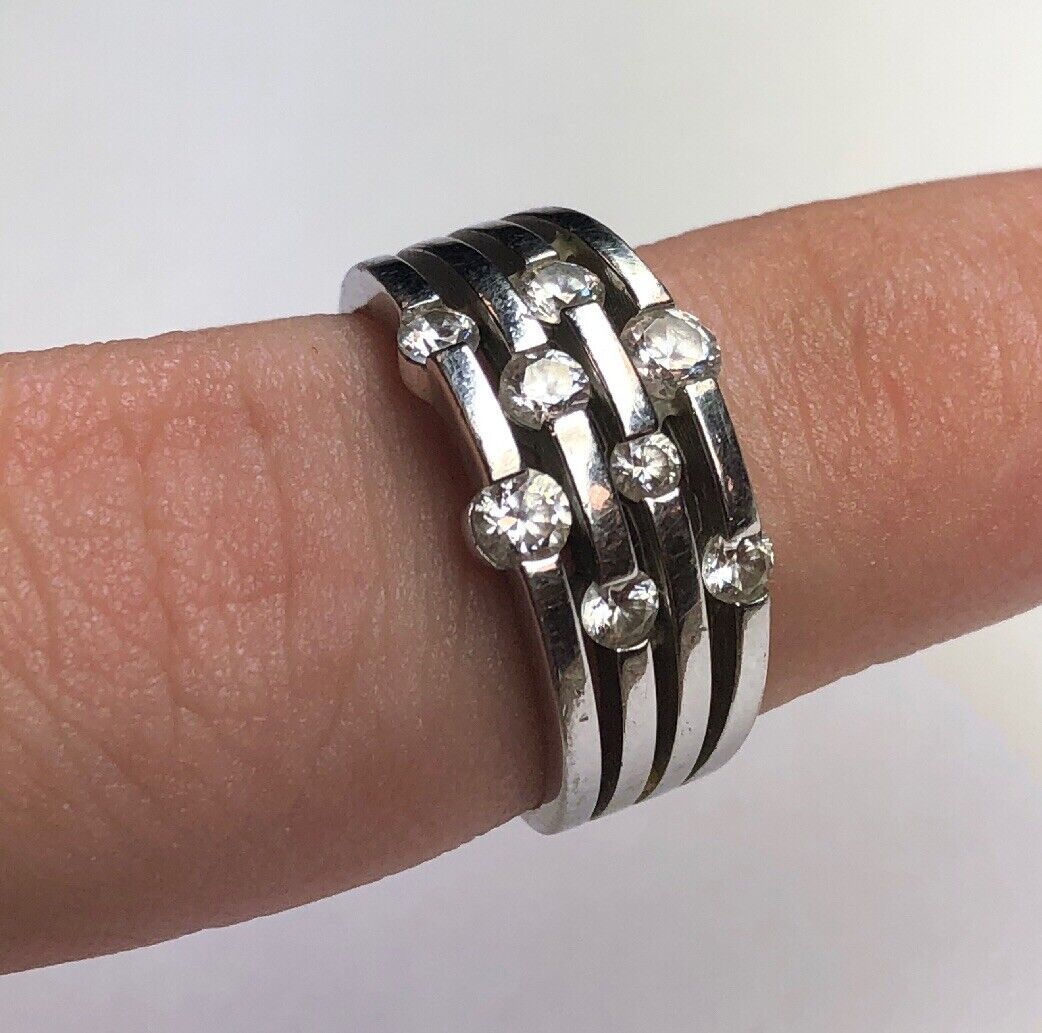 Designer Sterling Silver 925 Cubic Zirconia Station Wedding Anniversary Ring