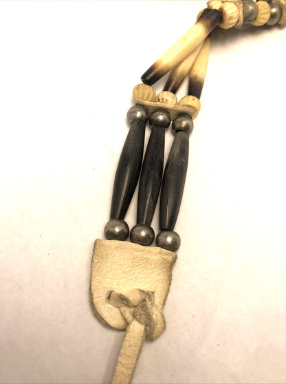 Vintage Native American White Leather Onyx Silver Plated Resin Bead Necklace