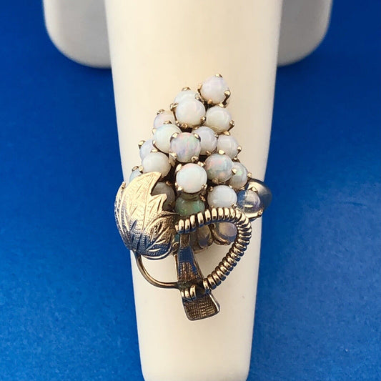 Gorgeous 14k Yellow Gold Cabochon White Opal Towering Grape Cluster Ring Size 3