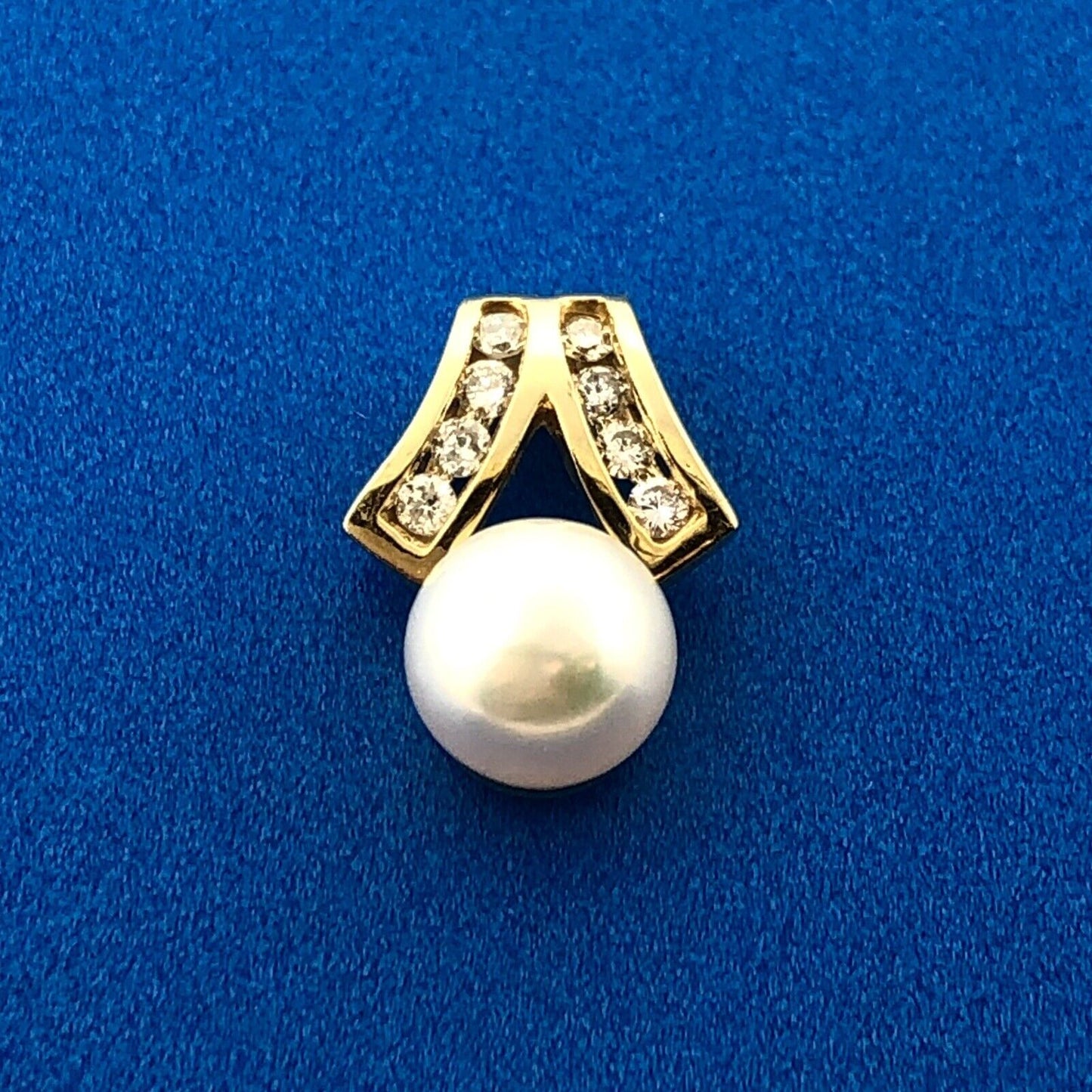 Designer 14K Yellow Gold Pearl Solitaire Diamond Accent June Anniversary Pendant