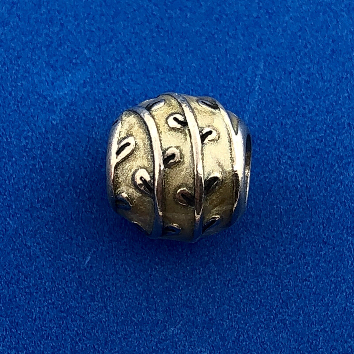 Genuine PANDORA ALE Sterling Silver Beige Enamel Vines Charm 790525EN19 Retired
