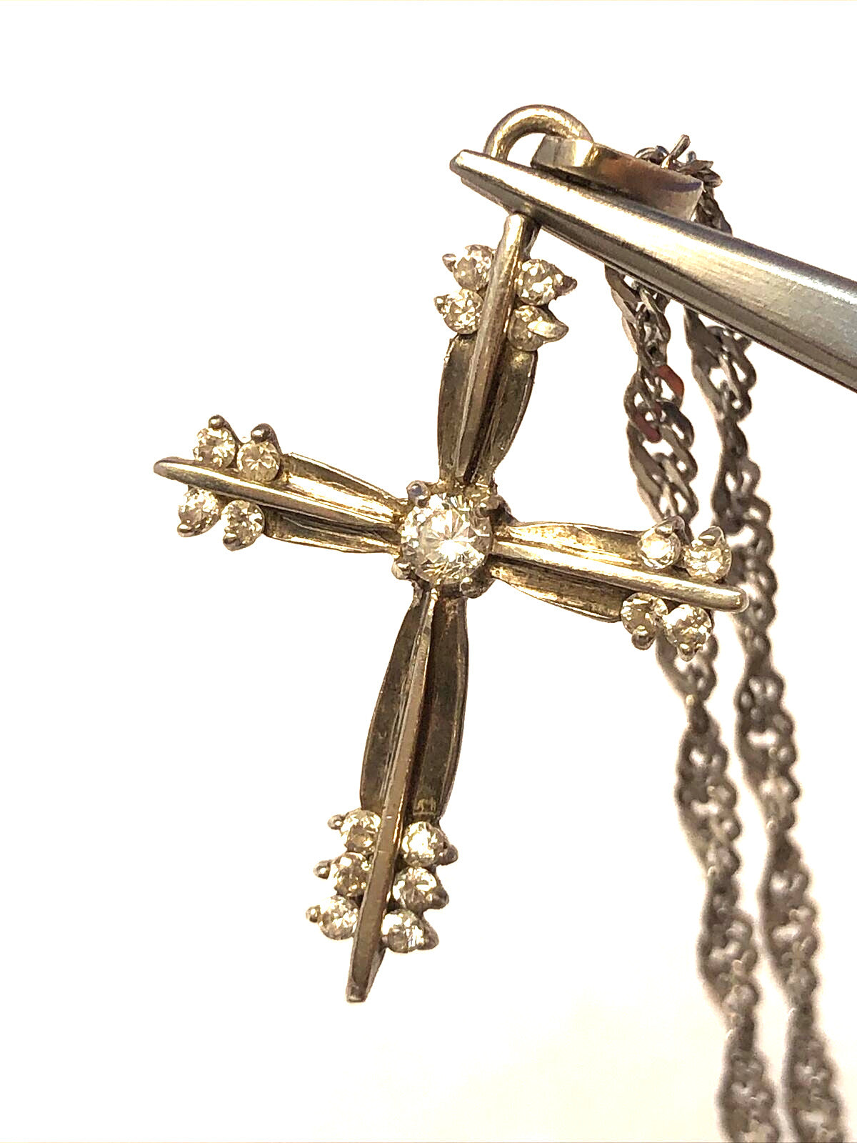 Designer 925 Sterling Silver Cubic Zirconia Cross Pendant Necklace