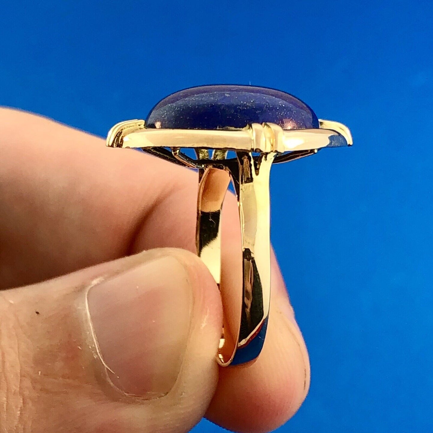 Vintage 14K Yellow Gold Lapis-Lazuli Cabochon Modernist Abstract Cocktail Ring