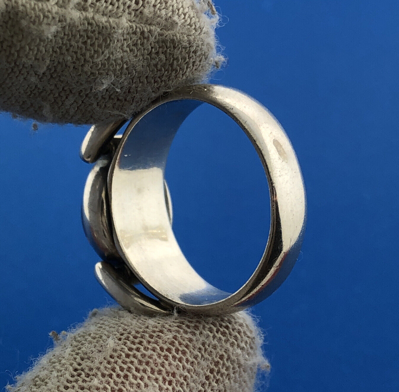 Estate Italy 925 Sterling Silver Amethyst Cabochon Belt Buckle Design Ring