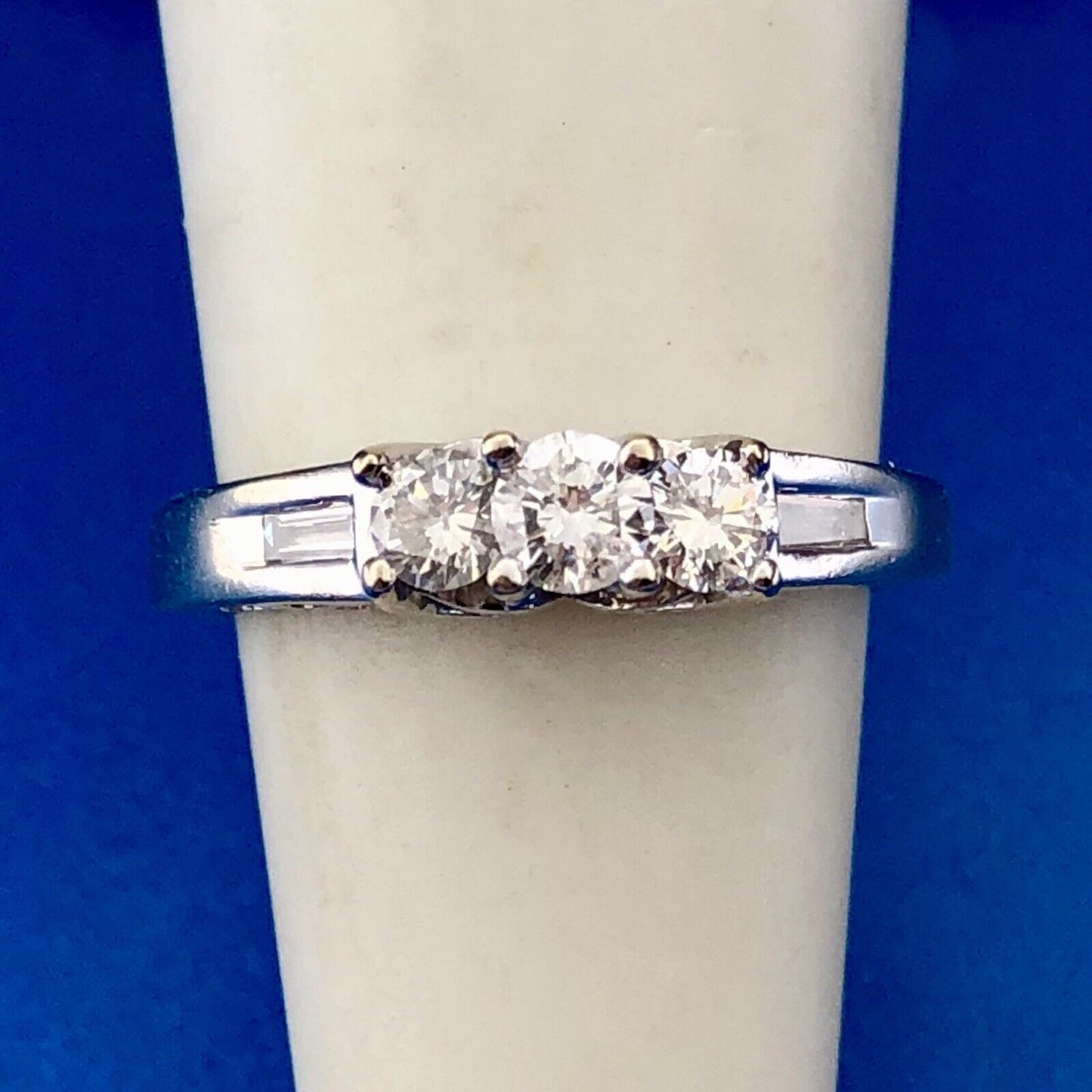 14k White Gold 3 Stone Diamond Engagement Anniversary Ring