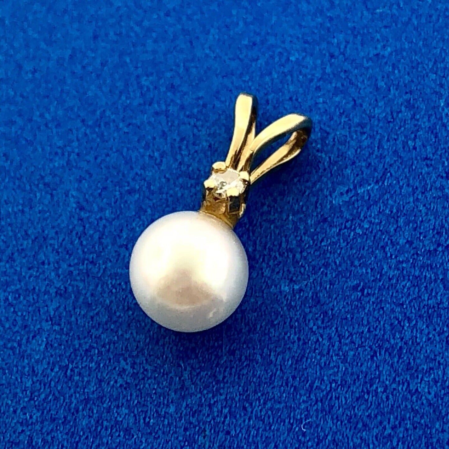 14K Yellow Gold Pearl Diamond Wedding Birthstone Anniversary Charm Pendant