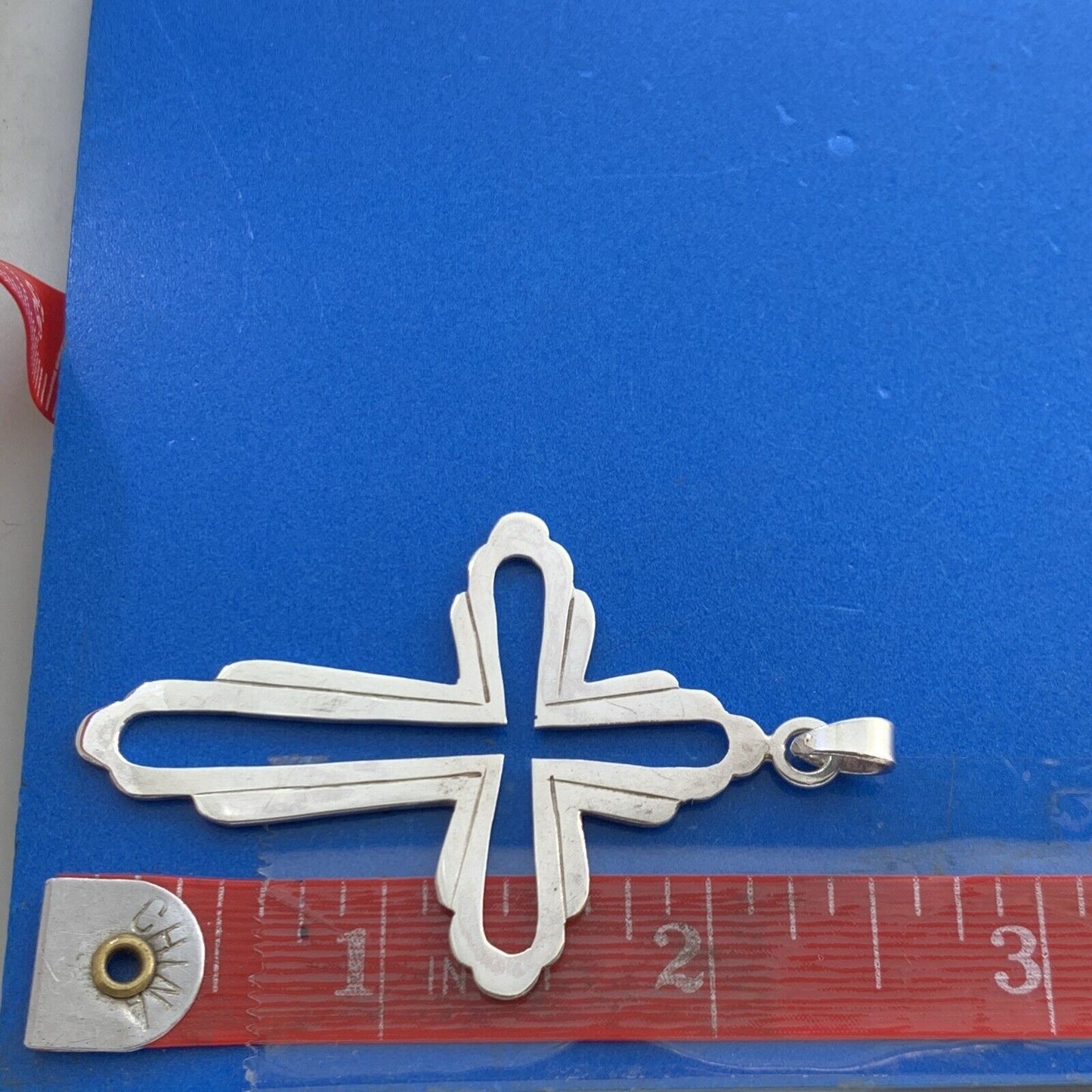 Vintage 925 Sterling Silver 3 Dimensional Midsize Cutout Cross Pendant