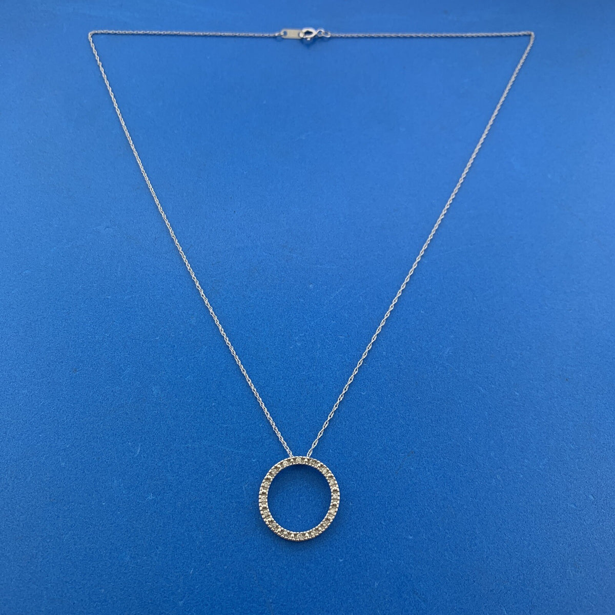 Designer 10K White Gold Diamond Infinity Eternity Circle Anniversary Necklace