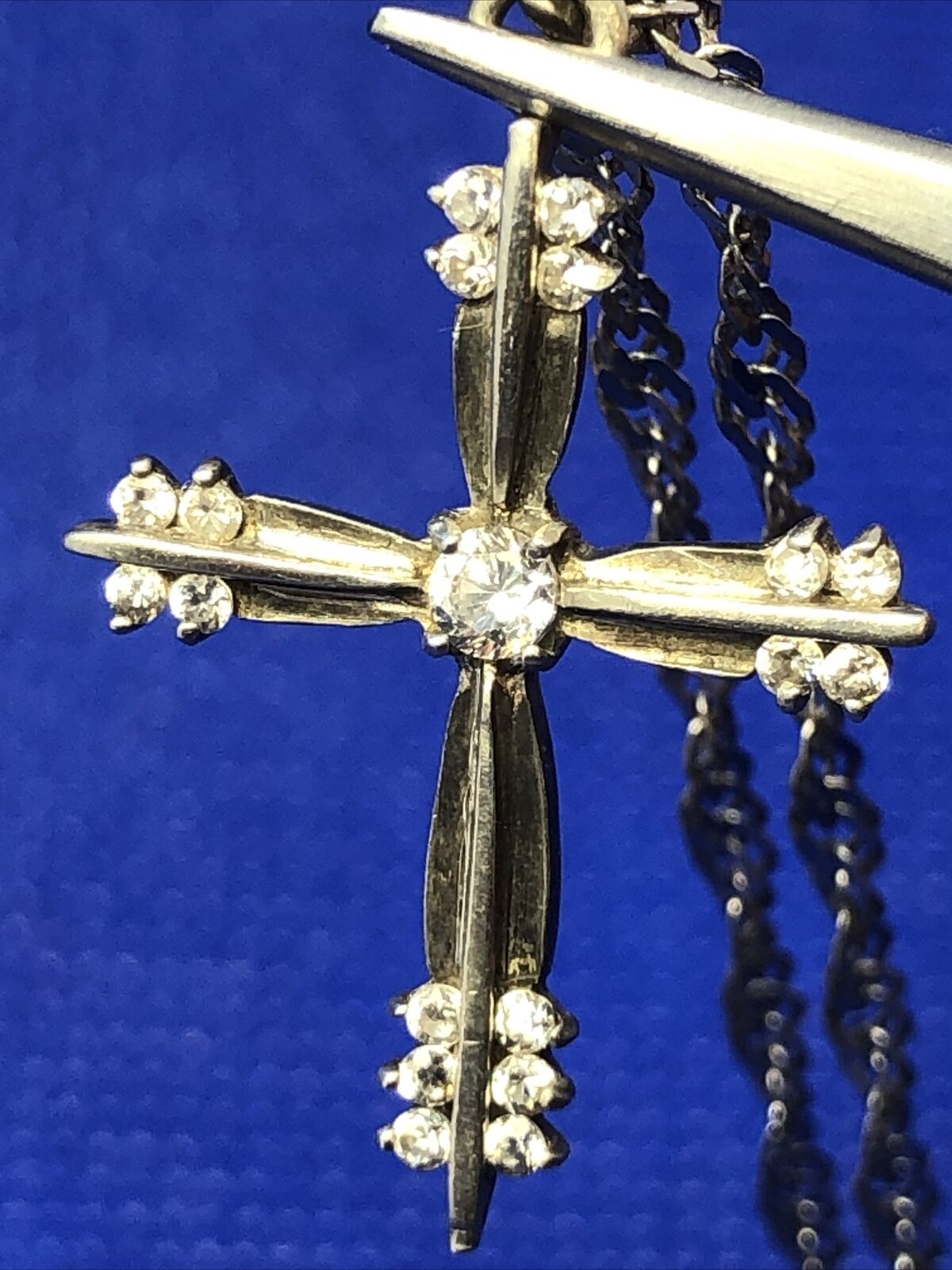 Designer 925 Sterling Silver Cubic Zirconia Cross Pendant Necklace