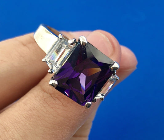 Dramatic Sterling Silver 925 Purple White CZ Statement Fashion Cocktail Ring