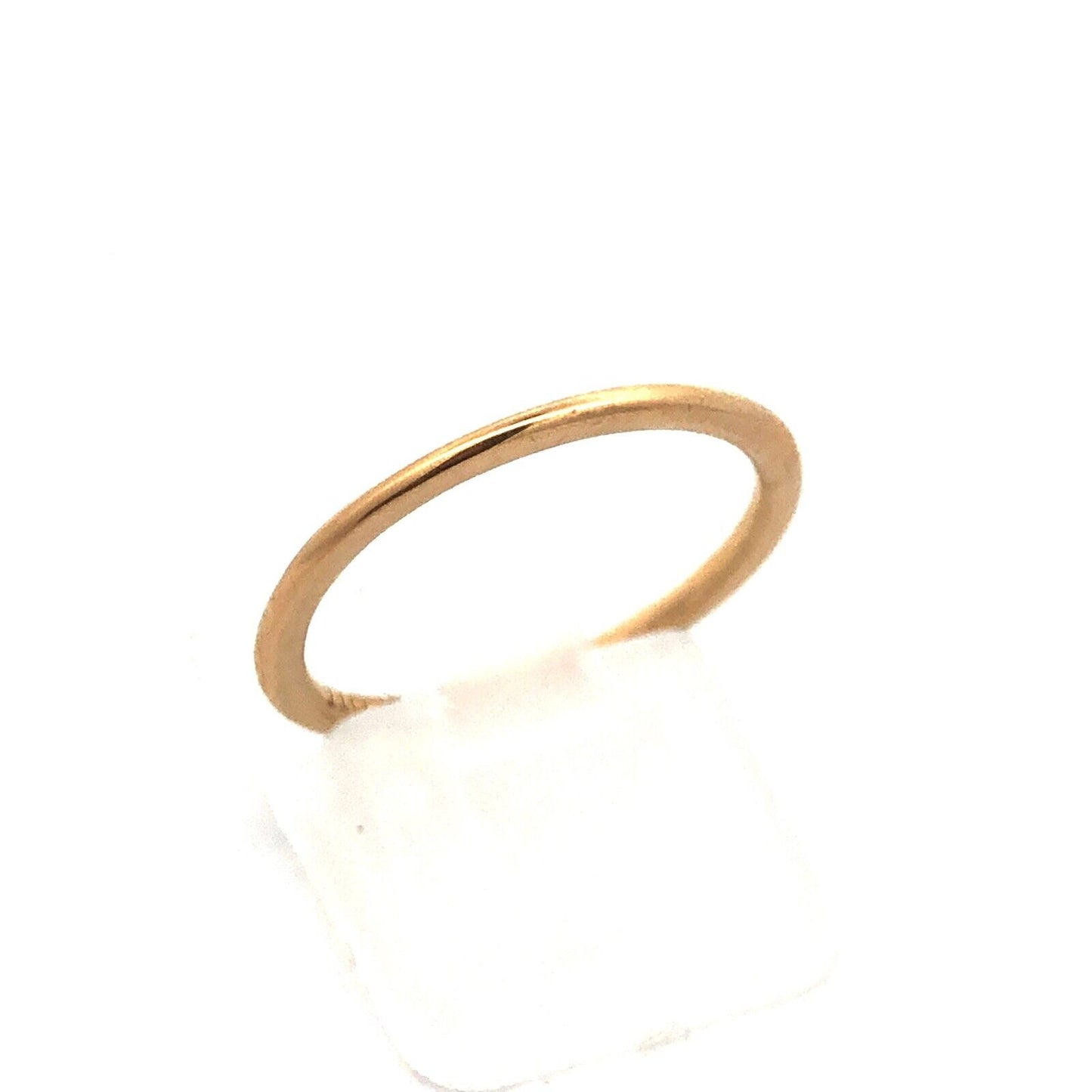 Designer KENDRA SCOTT 14K Yellow Gold Thin Stackable Anniversary Band Ring