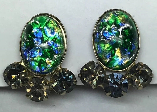 Vintage Gold Tone Opal Glass Rhinestone Crystal Clip On Earrings