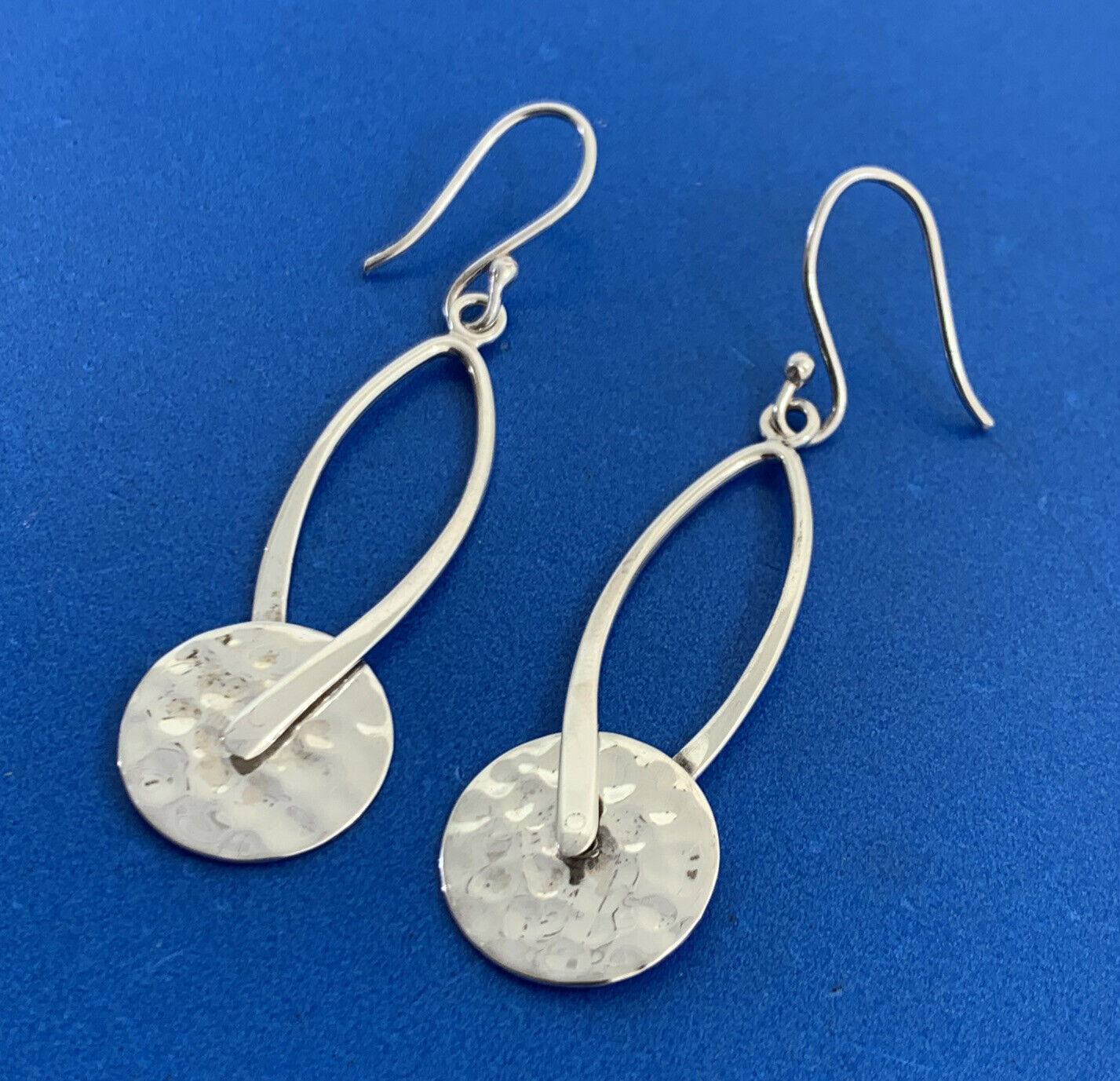 Designer ATI 925 Sterling Silver Hammered Disk Dangle Drop Hook Earrings