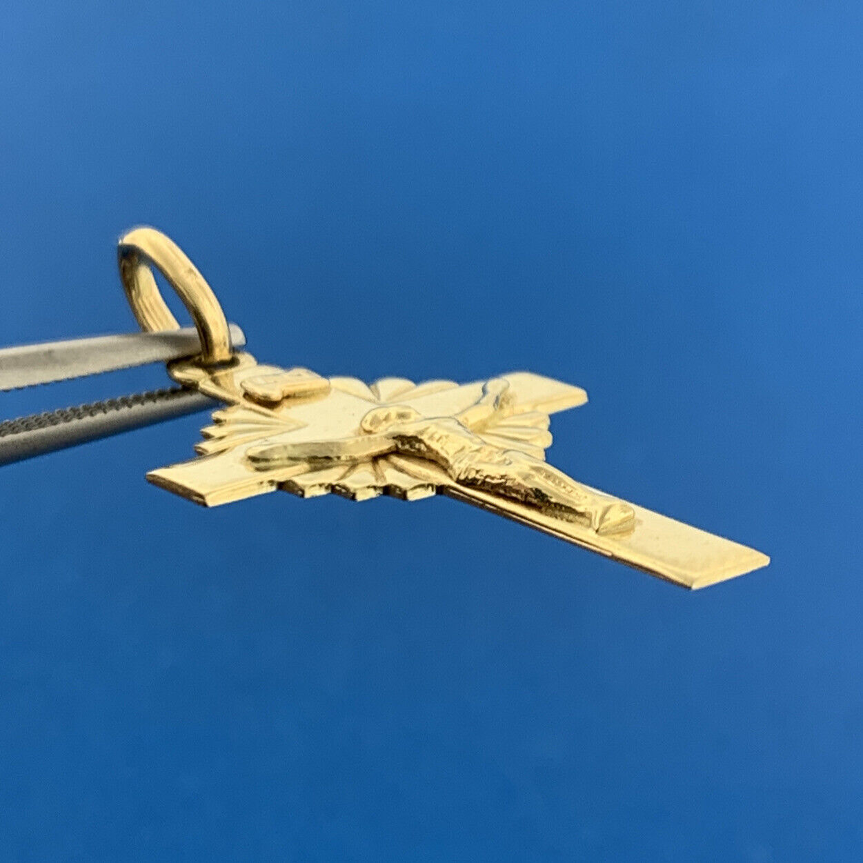 Vintage Italy 14K Yellow Gold Religious Communion Crucifix Easter Cross Pendant