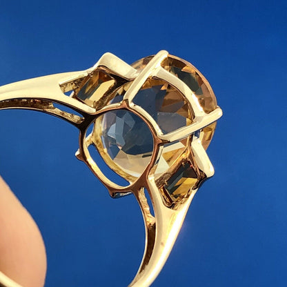 Retro 10K Yellow Gold Oval Citrine Solitaire W/Accents November Anniversary Ring
