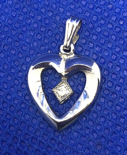 Designer THEDA 925 Sterling Silver White Amethyst Heart Love Anniversary Pendant
