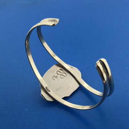 Stunning Sterling Silver 925 Dyed Cabochon Turquoise Leaf 6.5" Cuff Bracelet