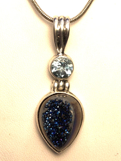 Designer 925 Sterling Silver Pear Druzy Quartz Blue Topaz Pendant Necklace