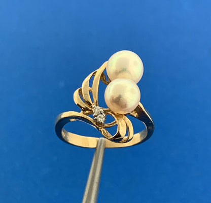 Estate 14K Yellow Gold Pearl Diamond Accented Modernist June Anniversary Ring
