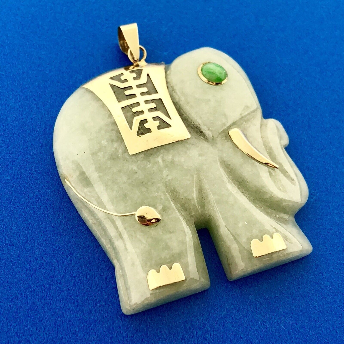 Vintage 14k Yellow Gold Jade Jadeite Chrysoprase Elephant Statement Pendant