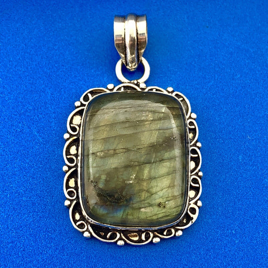 Sterling Silver 925 Labradorite Leo Scorpio Sagittarius Zodiac Stone Pendant