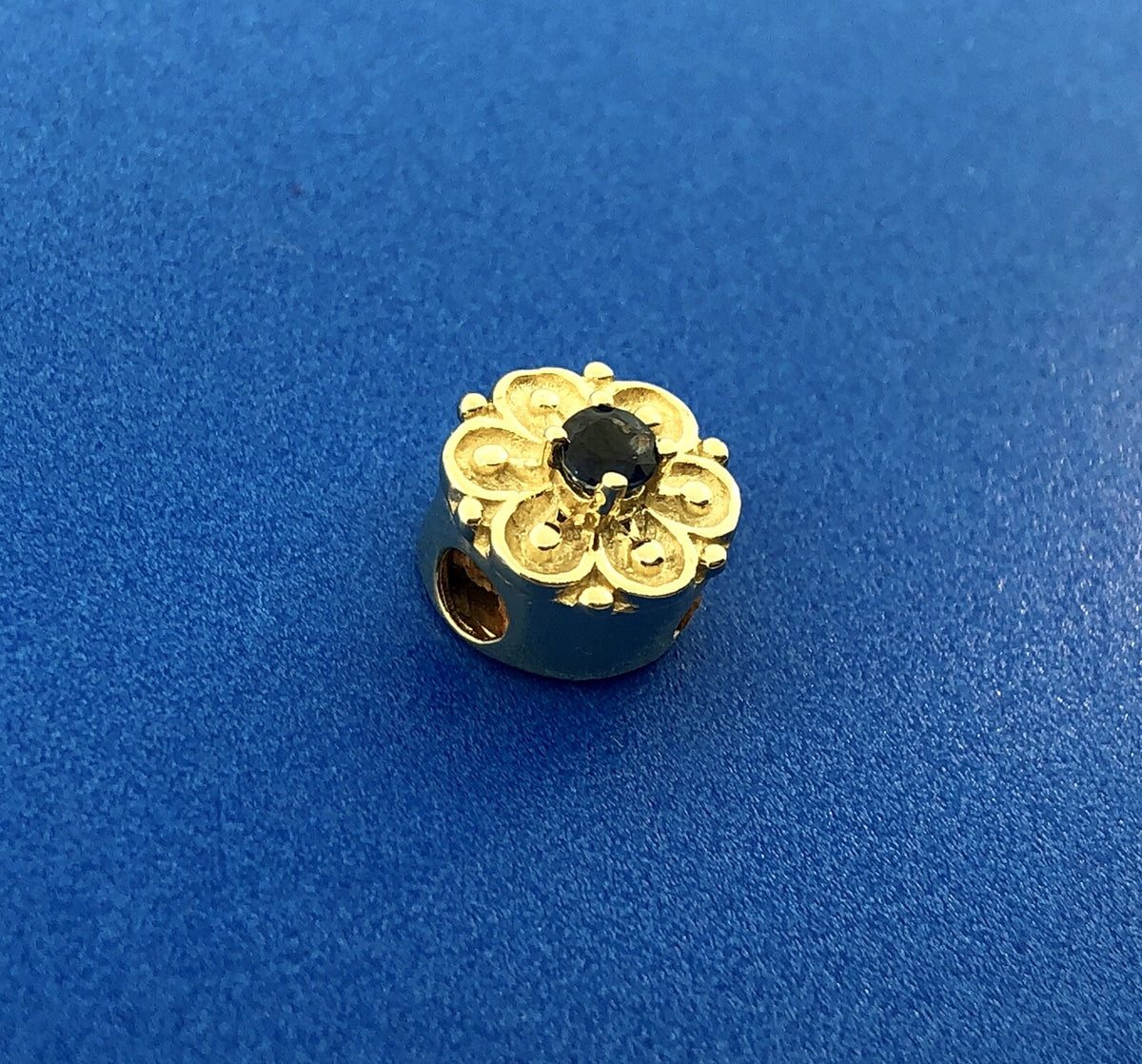 Designer DDH 10K Yellow Gold Sapphire Flower September Slide Bracelet Charm