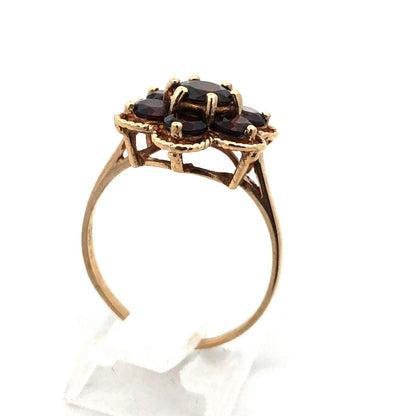 Vintage ESEMCO 10K Yellow Gold Round Garnet Floral Cluster Cocktail Ring