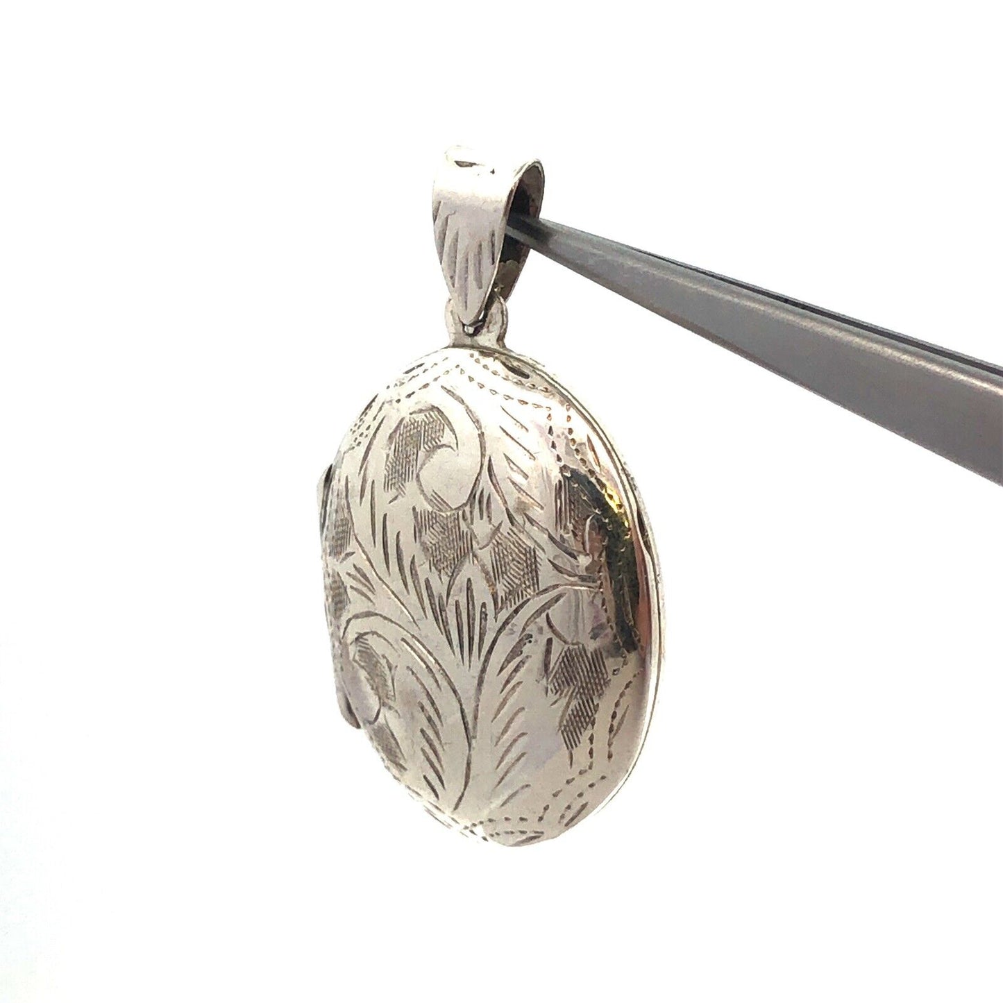 Vintage 925 Sterling Silver Etched Vine Filigree Oval Picture Locket Pendant