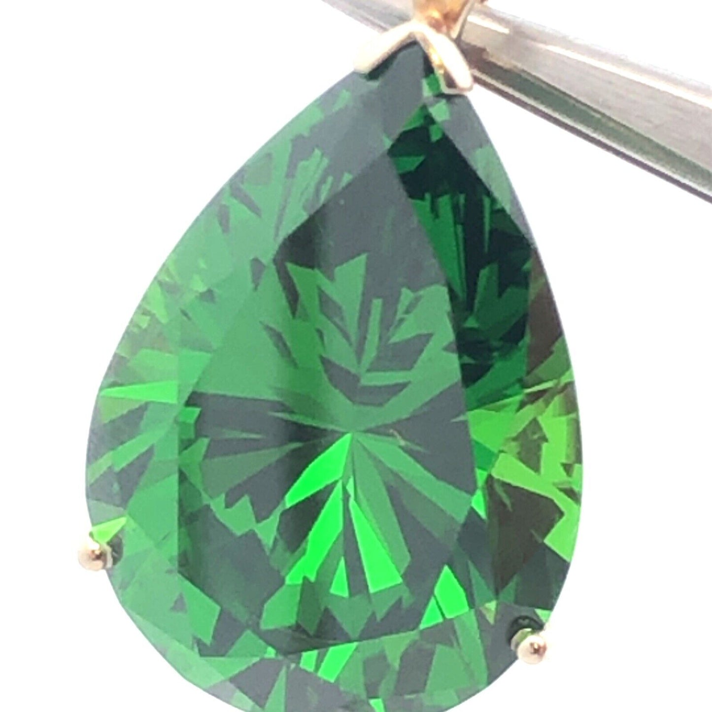 Designer 14K White Gold Pear Green CZ Solitaire Teardrop Pendant