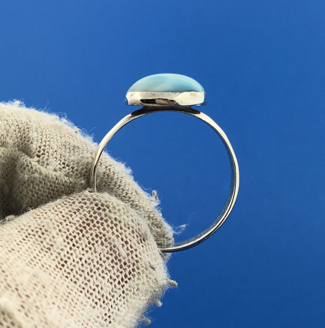 Stunning Sterling Silver 925 Circle Cabochon Sky Blue Larimar Ring Size 9