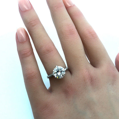 Stunning 14K White Gold Cubic Zirconia CZ Solitaire w CZ Accents Engagement Ring