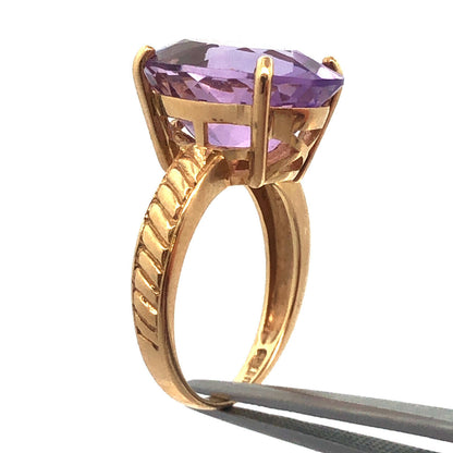 Vintage Designer SCBS 10K Yellow Gold Oval Amethyst Statement Cocktail Ring