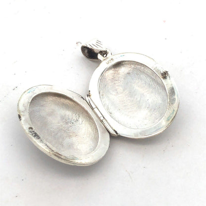 Vintage 925 Sterling Silver Etched Vine Filigree Oval Picture Locket Pendant