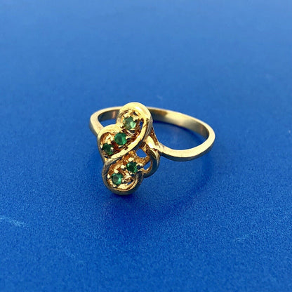 Estate 14K Yellow Gold Emerald Free Form Cluster May Anniversary Sweetheart Ring