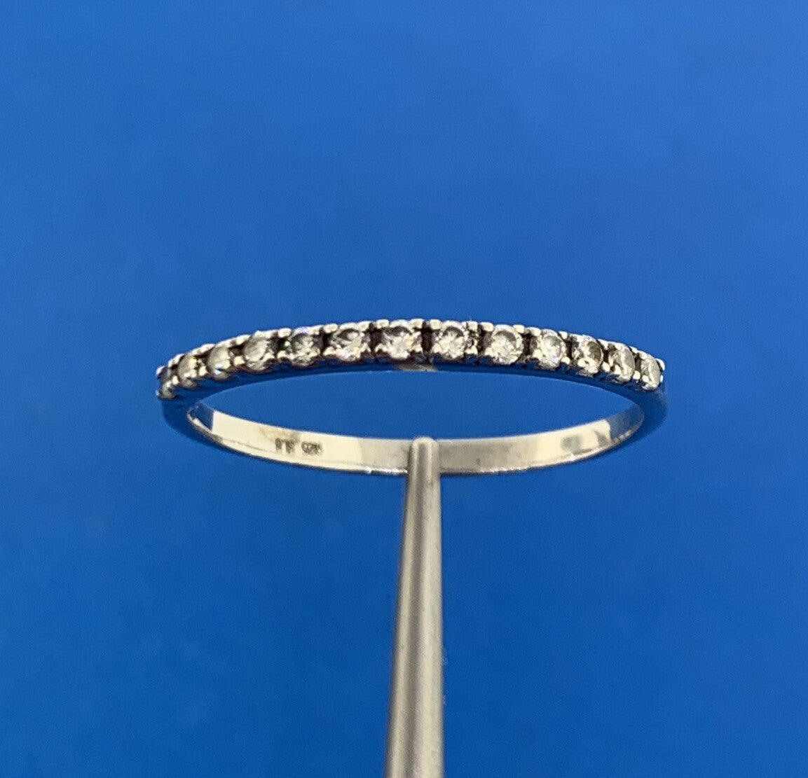 Designer 925 Sterling Silver Cubic Zirconia CZ Infinity Stackable Band Ring