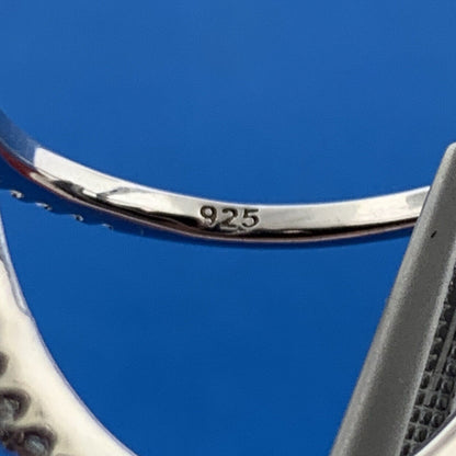 Estate 925 Sterling Silver Cubic Zirconia Axis Infinity Eternity Statement Ring