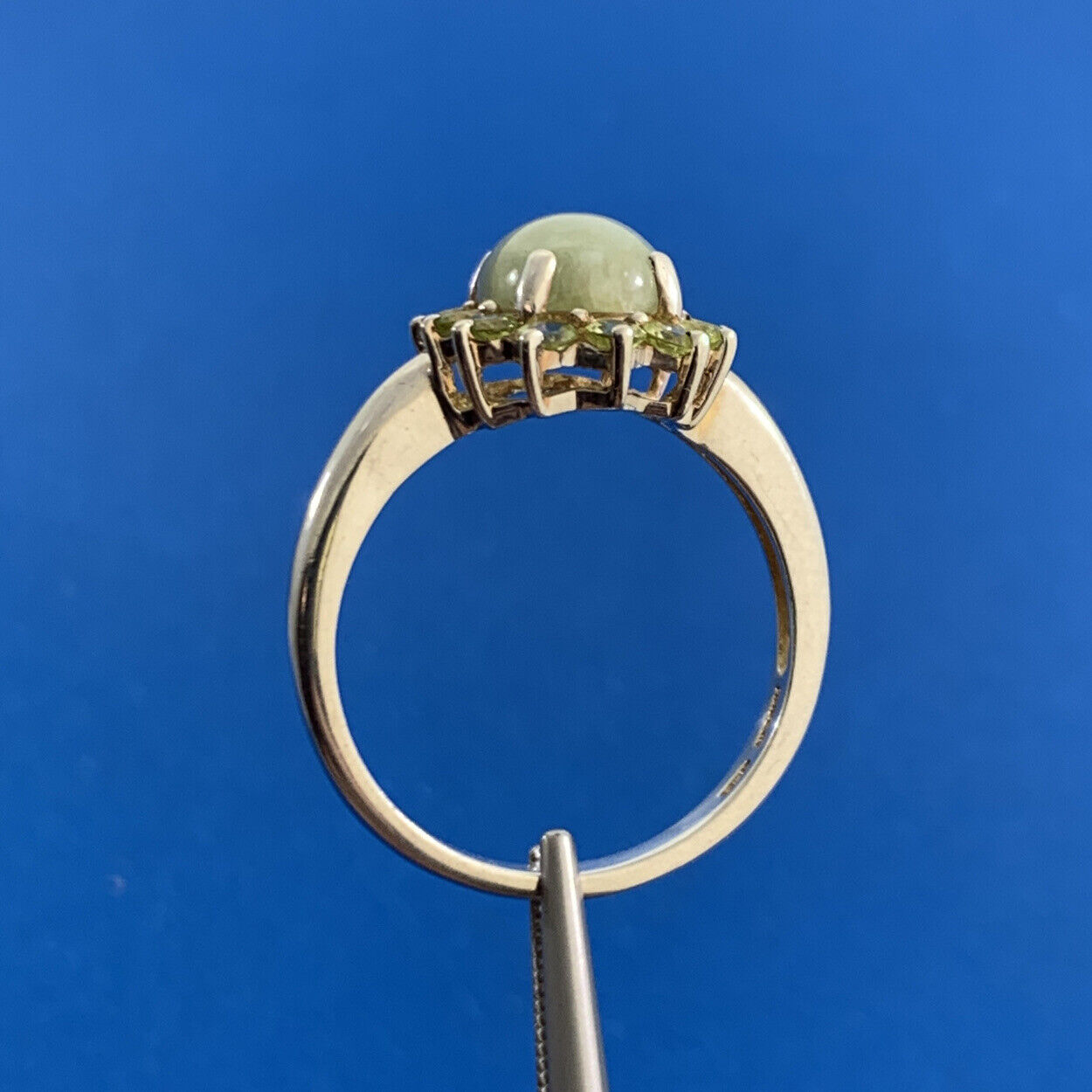 Designer 925 Sterling Silver Oval Jade Cabochon Round Peridot Halo Cocktail Ring