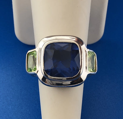 Stunning Sterling Silver 925 Indigo & Green Crystal Statement Ring Size 6.25