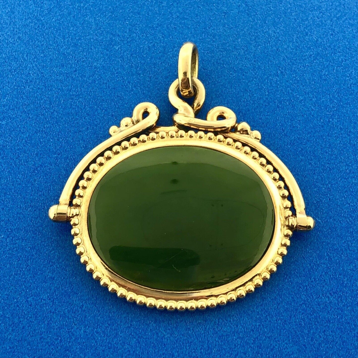 Vintage 14K Yellow Gold Green Jade Oval Scroll Bead Work Statement Pendant