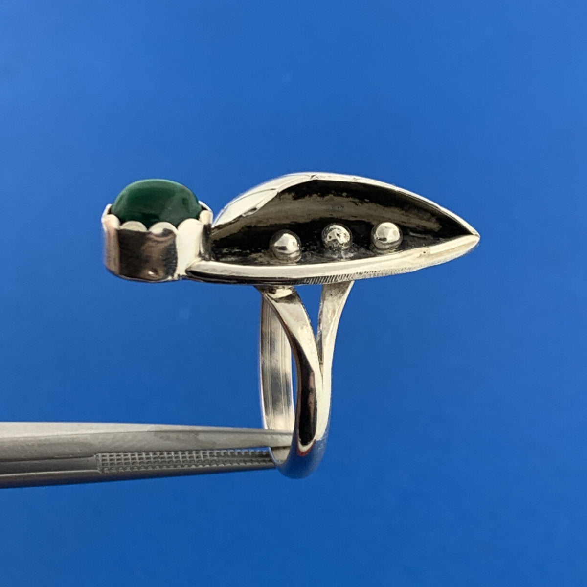 Stunning Sterling Silver 925 Cabochon Oval Green Malachite Floral Ring Size 8