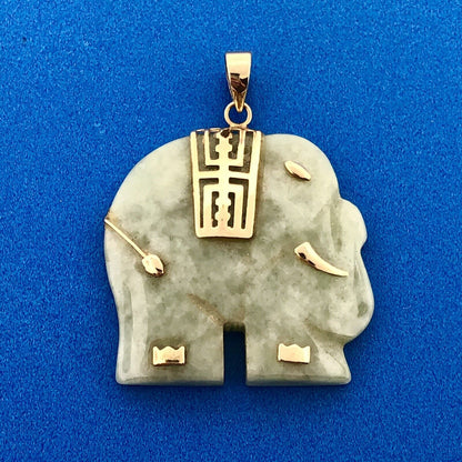Vintage 10K Yellow Gold Jade Elephant Good Luck Symbolic Charm Pendant
